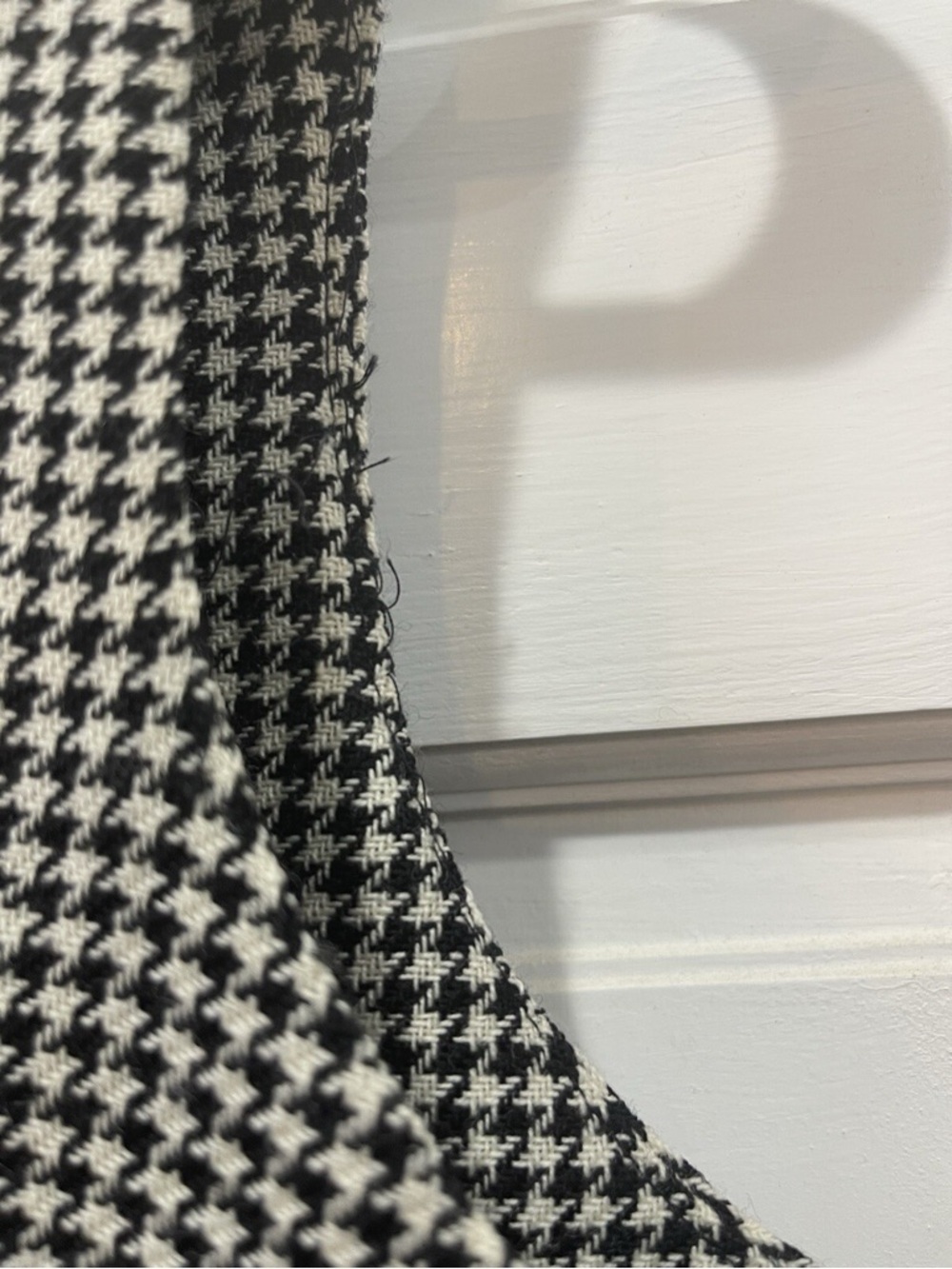 Banana Republic Black and White Houndstooth Pattern Sleeveless Wool Dress Size 4 - Picture 3 of 5